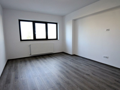 Bloc 2020 - apartament 2 camere decomandate - nemobilat - primul chirias