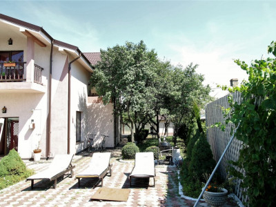 Cartierul CFR - vilă P+M - teren 500 mp - piscină exterioară 