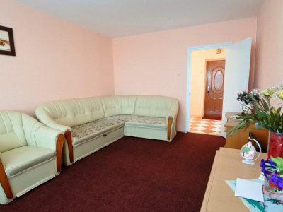 Cornişa - lângă Universitate - 2 camere decomandate - mobilat și utilat
