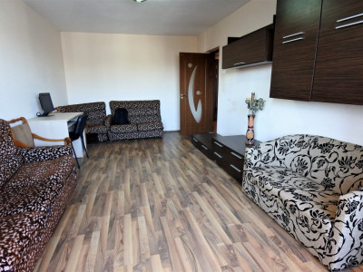 Mioriței - stradal - apartament 2 camere decomandate