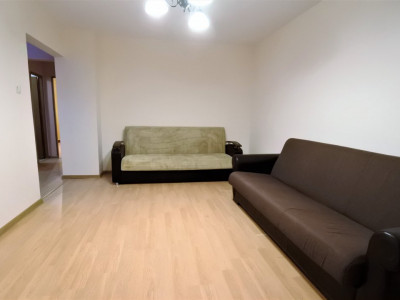 Martir Horia - apartament 3 camere decomandate - semimobilat