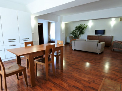 9 Mai-peco Mol-apartament unicat-mobilat și utilat-2 terase private