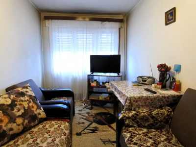Mărășești-lângă prefectură-apartament 3 camere-etajul 3-liber