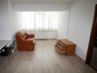 Apartament de inchiriat Bacau - bloc nou - 2 camere - mobilat si utilat complet