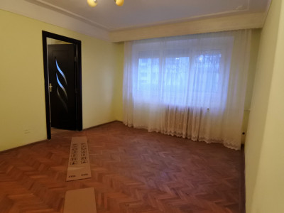 zona Milcov - Kaufland - parter - apartament 2 camere nedecomandate