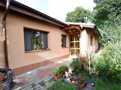 Numai 135.000 EUR!!! - casă str. Roman Vodă (zona Parcului) - comision zero !!!