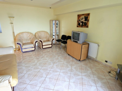 Ultracentral - Bloc Select - apartament 3 camere decomandate - mobilat și utilat