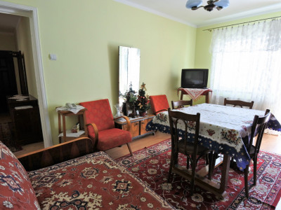 9 Mai - apartament 2 camere decomandate - mobilat si utilat complet
