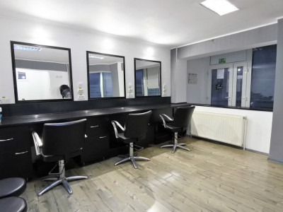 Salon de coafură - frizerie - zona Mioriței - utilat complet