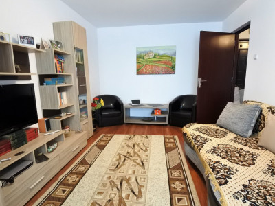Okazie - Mioriței - Logofat Tăutu - apartament 3 camere decomandate