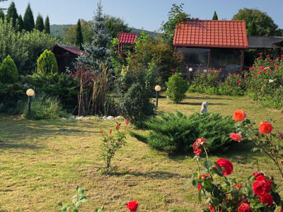 Gârleni - casă de vacanță - poziție deosebită
